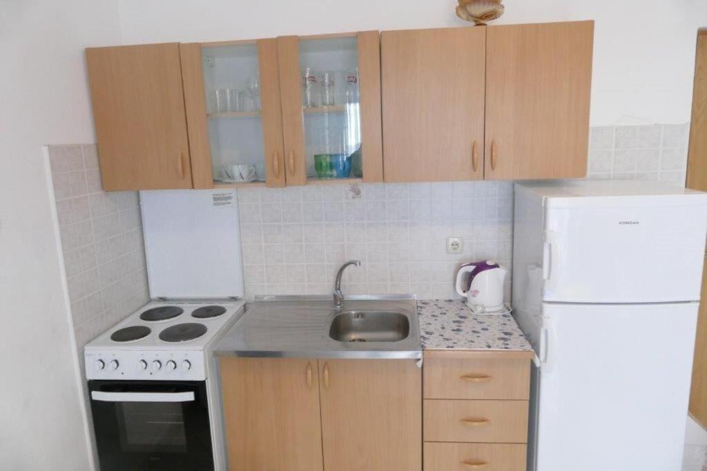 Apartments Jasmin Barbat na Rabu Exterior foto