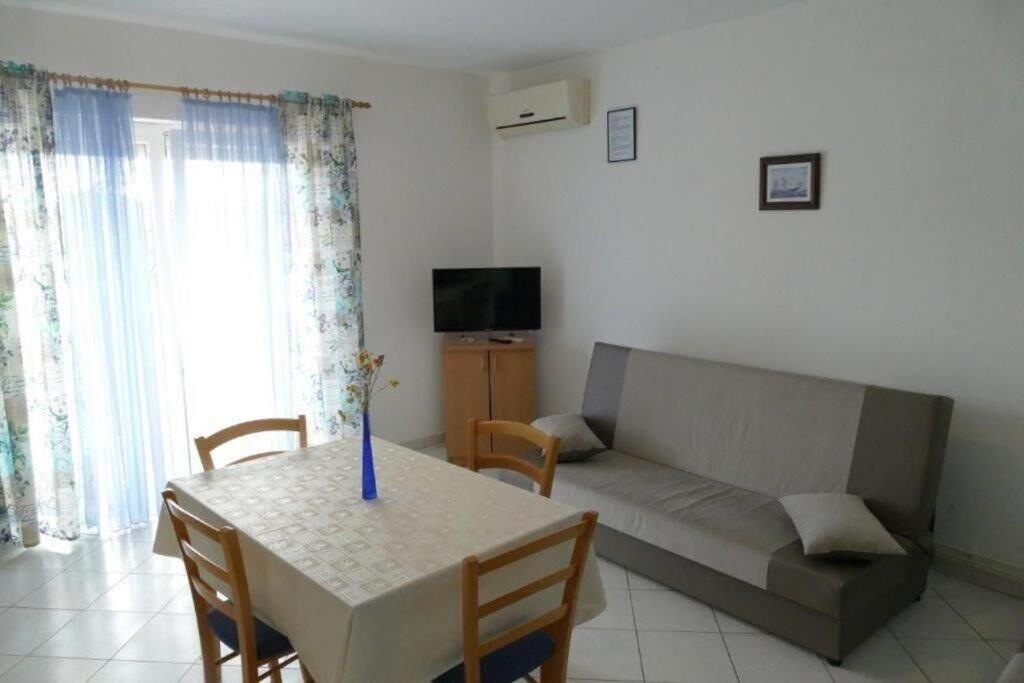 Apartments Jasmin Barbat na Rabu Exterior foto