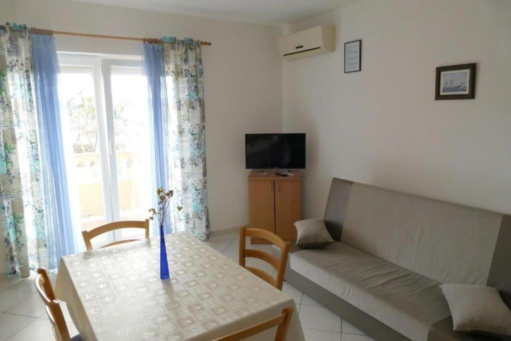Apartments Jasmin Barbat na Rabu Exterior foto