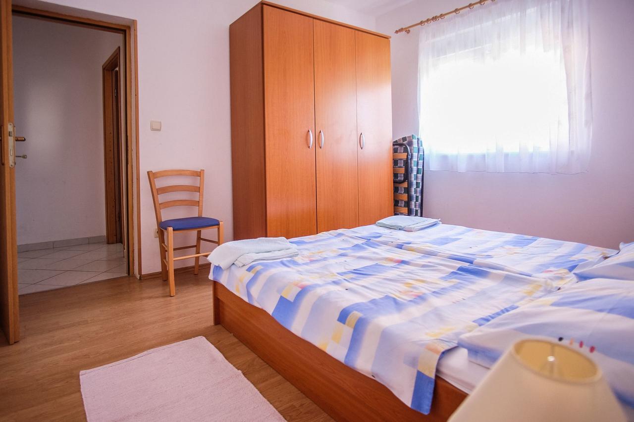 Apartments Jasmin Barbat na Rabu Exterior foto