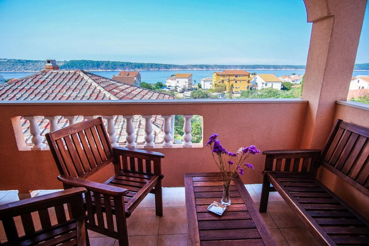 Apartments Jasmin Barbat na Rabu Exterior foto